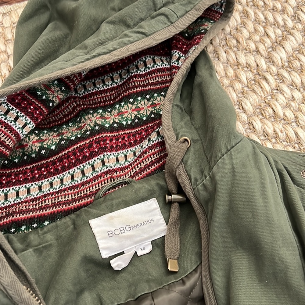 Bcbgeneration, Army Green Jacket With Patterned H… - image 2